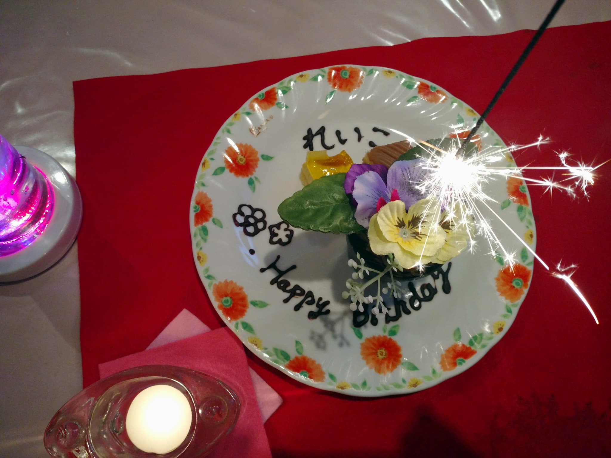 お誕生日のお祝いに花火のプレートプレゼント