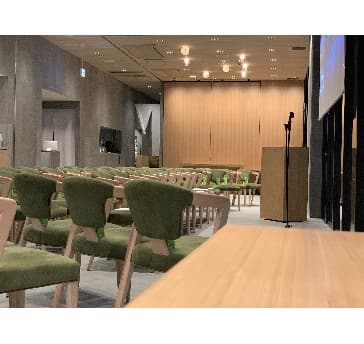 講演会、総会、キックオフなど各種セミナー形式　実績あり
会場後方、中央など人数、趣旨に合わせてベストなご提案をさせていただきます