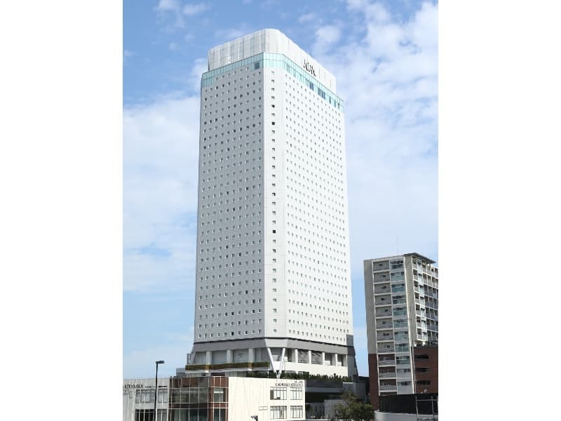 地上35階建 地下2階 総客室数2,311室