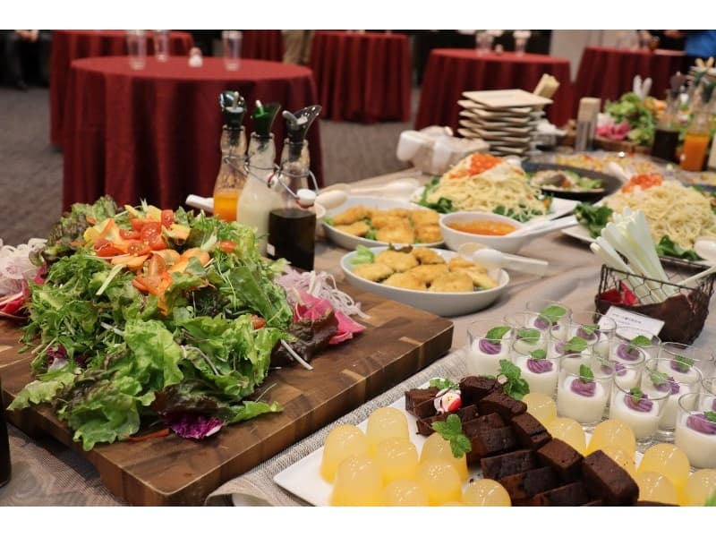 人気飲食店の自慢のビュッフェです！