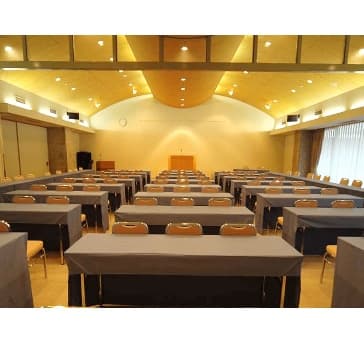 【会議・研修・勉強会・説明会・セミナープラン】会場：菜の花・桜