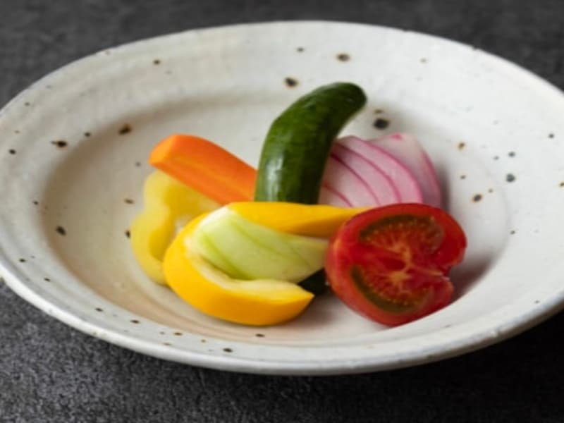 京都の地野菜、丹後・舞鶴より仕入れる鮮魚などこだわりの食材

京都野菜、国産食材にこだわったBONSAI1877。産地直送の鮮魚も多数ご用意してお待ちしております。