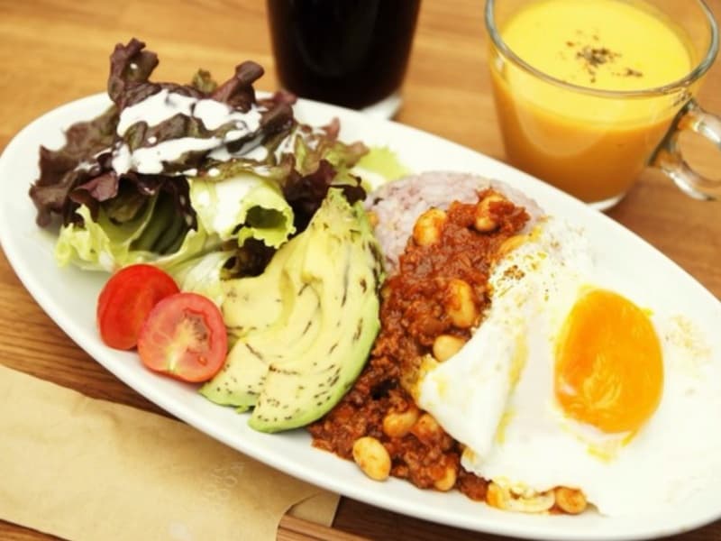 手作りにこだわる自家製料理