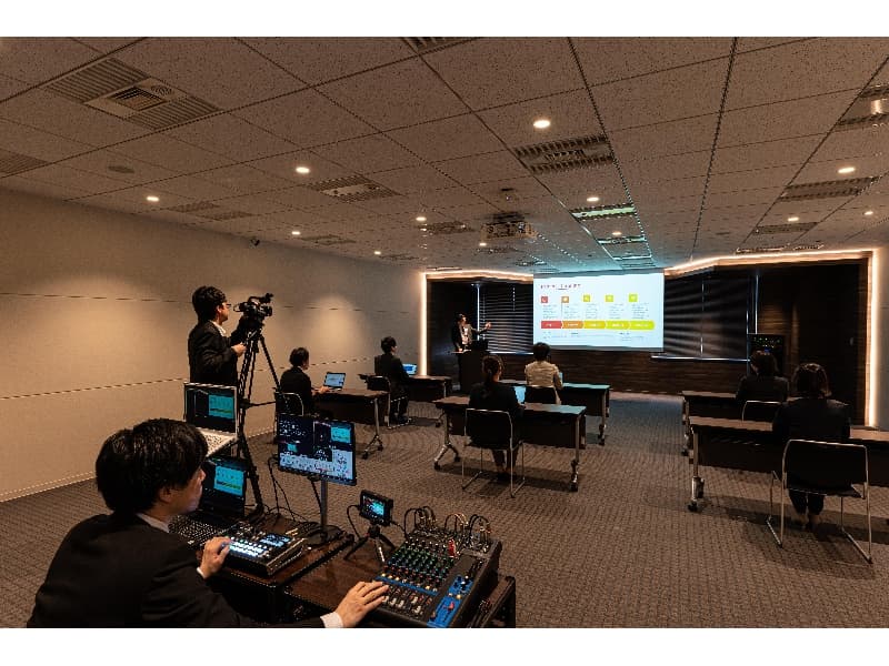 専門の配信スタッフも手配可能です。お気軽にご相談ください