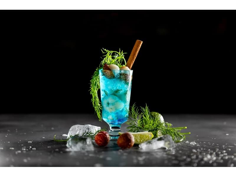 1F THE LIVELY BAR
LIVELYでしか体験できないドリンクも多数ご用意。