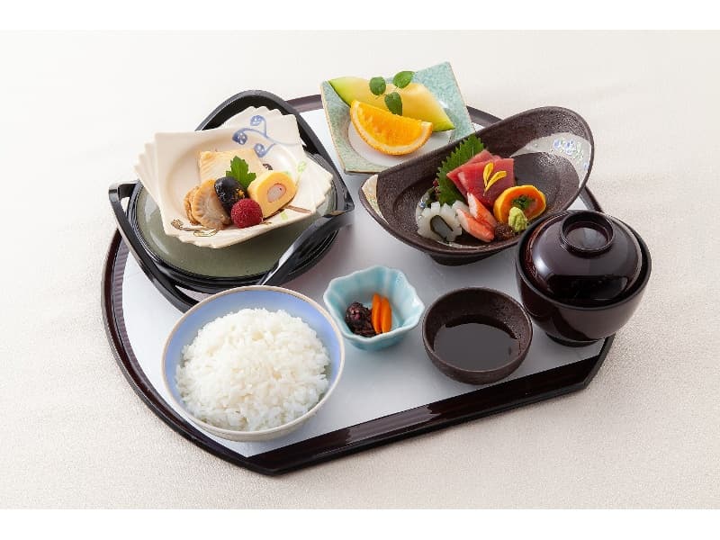 陰膳イメージ