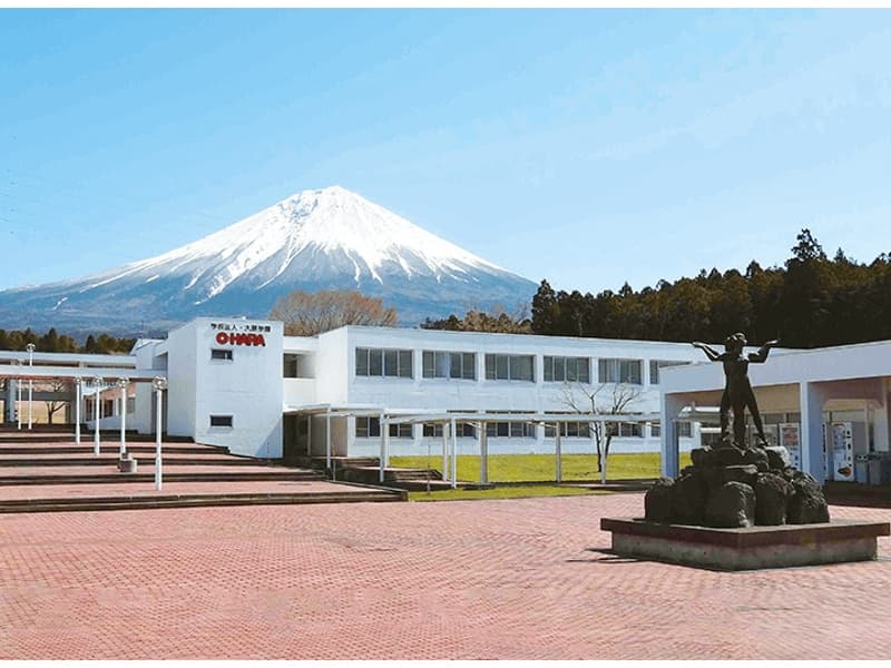 大原富士宮ビガークラブ　外観