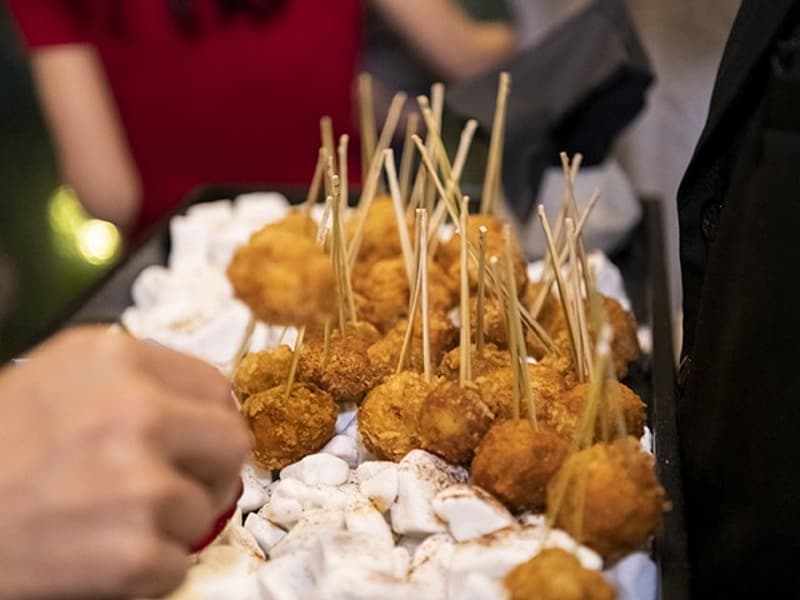 ハイブランドのケータリングを数多手がけたシェフがお好みのイメージを実現