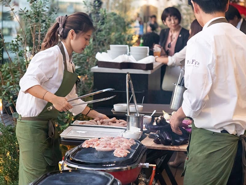 レセプションパーティ　ＢＢＱ風景