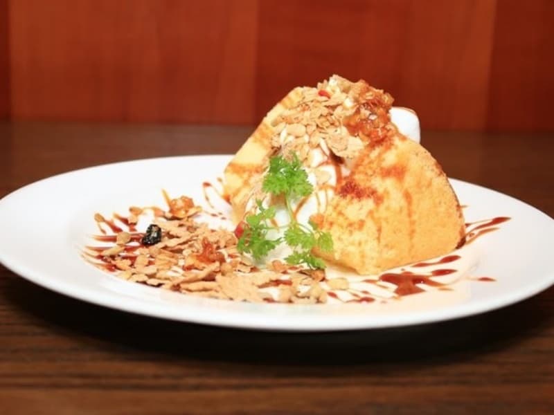 【シフォンケーキ】デザートの一例です。