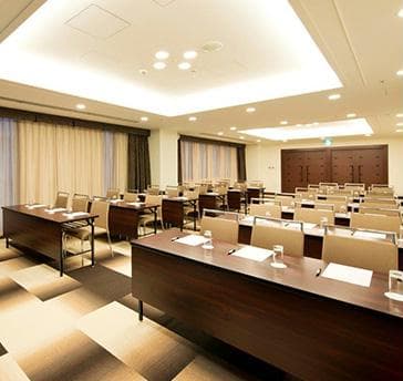 【会議・研修会場】スクール形式