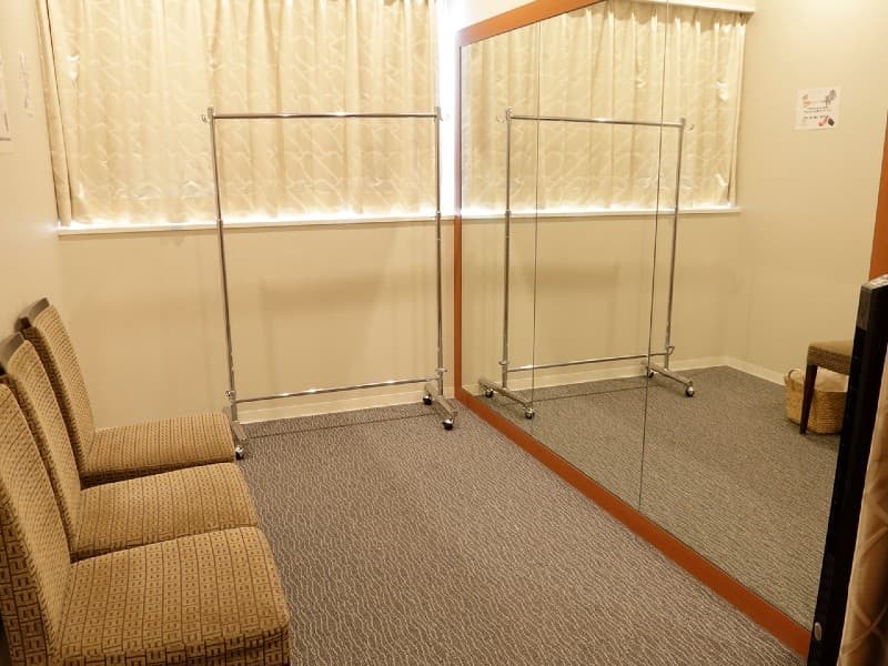 お着換えのお部屋など結婚式ならではの設備も充実
