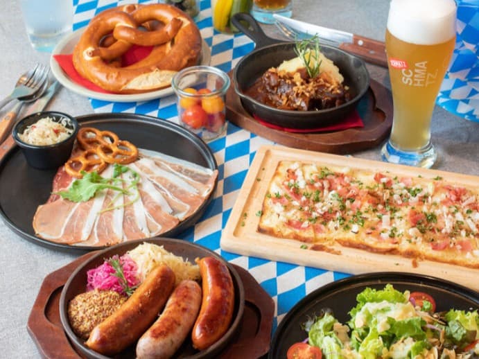 本場のドイツ料理を気軽に楽しめる、華やかなパーティーテーブル