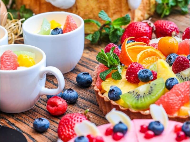 食事を締めくくるデザートも大好評。
