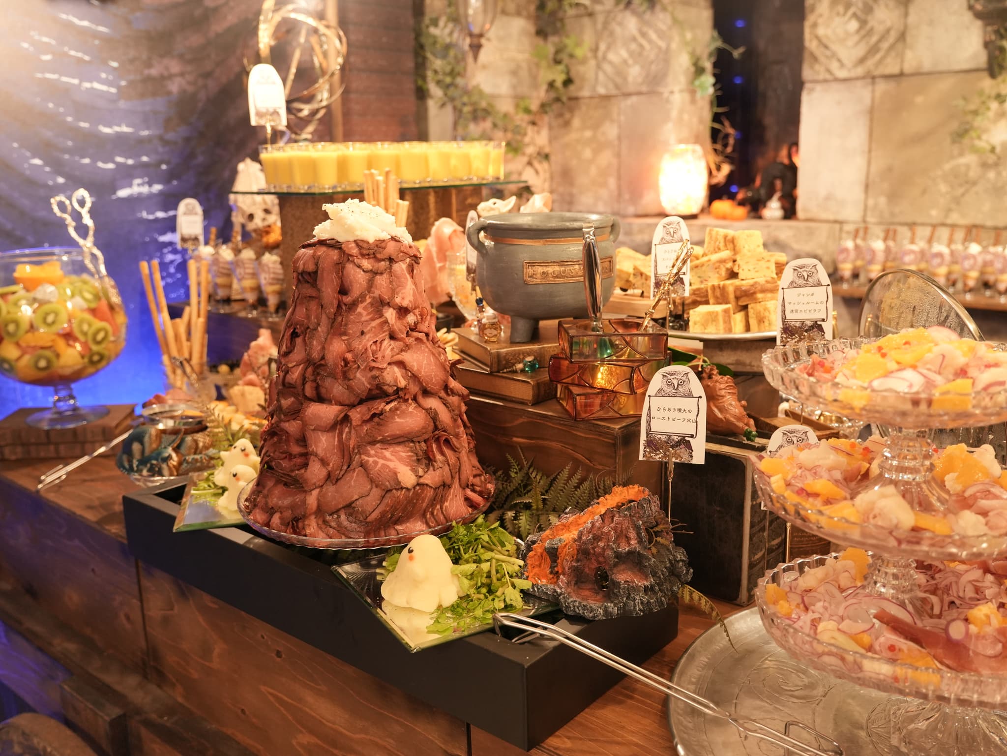 🎃10/31まで期間限定ハロウィンデザイン🎃今だけしか出会えない装飾とお料理を楽しめます