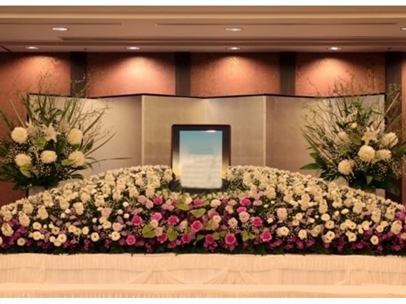 法要・会食プラン
社葬や偲ぶ会に・・・