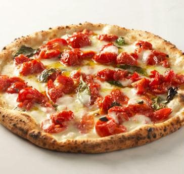 PIZZA “D.O.C” ナポリピッツァ世界大会で最優秀賞受賞の本場の味