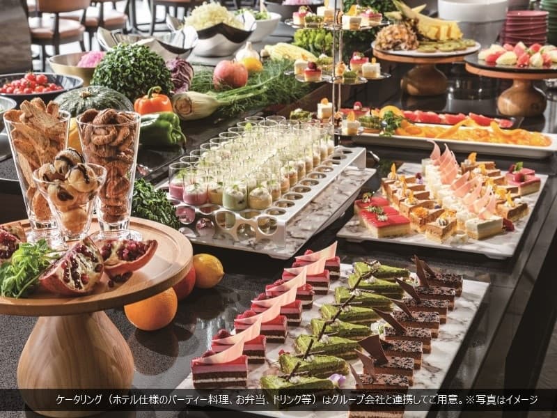 ケータリング（ホテル仕様のパーティー料理、お弁当、ドリンク等）はグループ会社と連携してご用意。※写真はイメージ