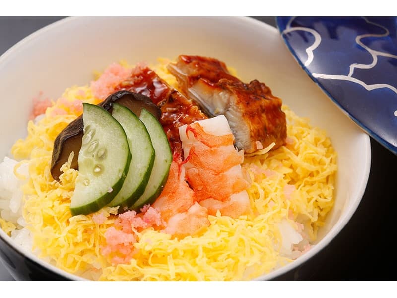 ちらし寿司　お一人様800円（税・サ込）
本館限定オプションメニュー