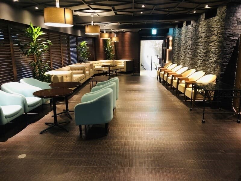 【待合ロビー】