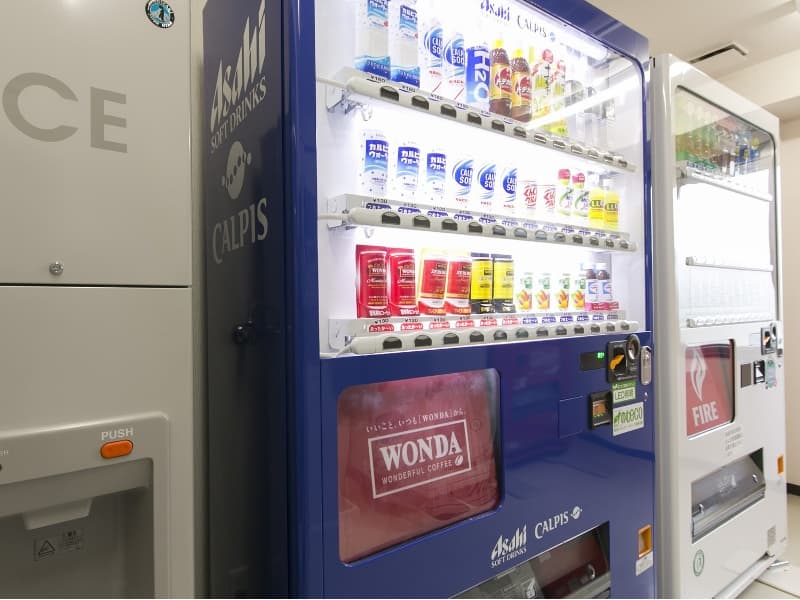 アルコールドリンクも販売あり