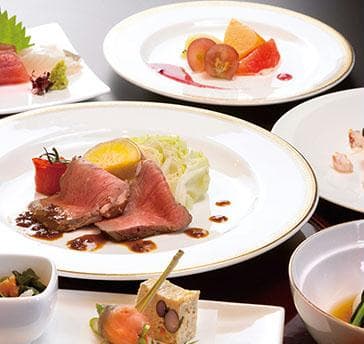 2F宴会場　コース料理一例