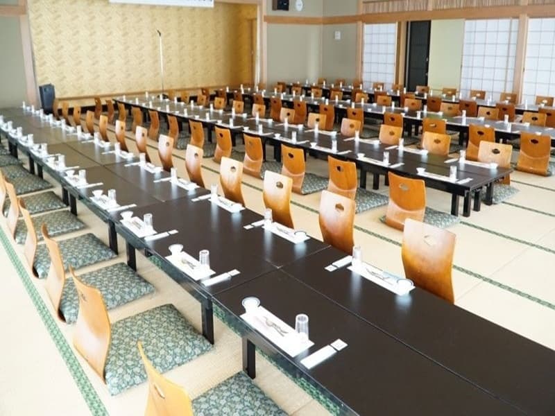 【大広間】
98畳
宴会に最適