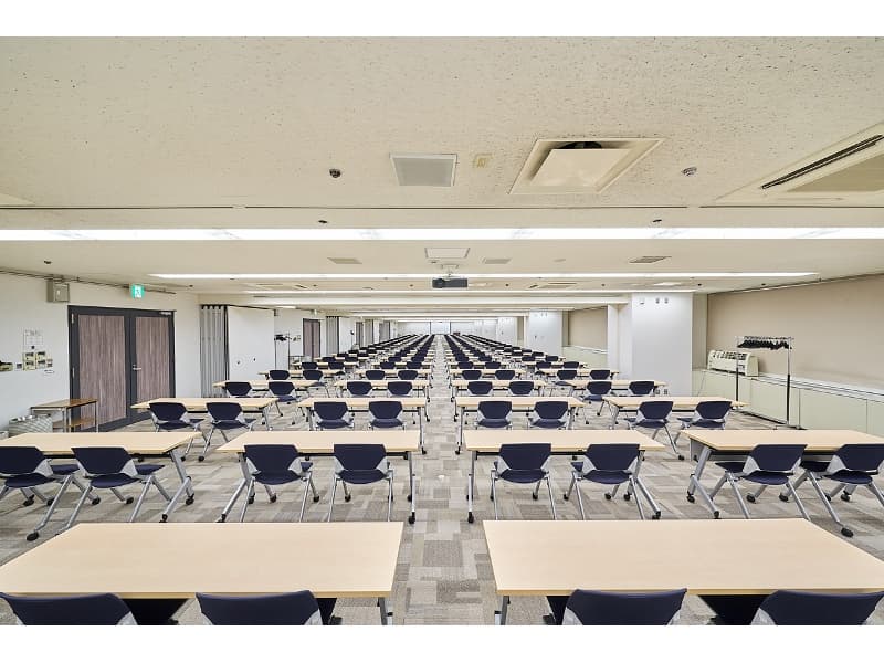 【会議室：201～205】約100㎡×5部屋/最大476名収容可能