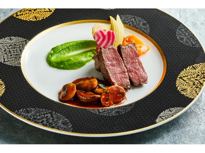 フランス料理コース　肉料理イメージ