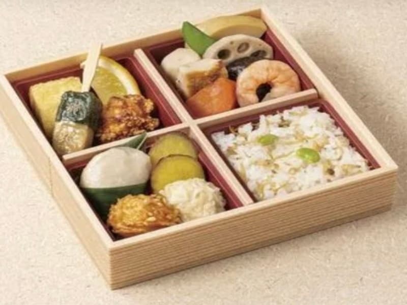 お弁当 他
『つぼみ弁当　』