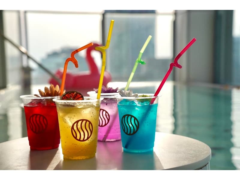 【新OYUエリア】期間限定オリジナルカクテル。監修バーテンダーKAI氏の夏の一杯をご提供。