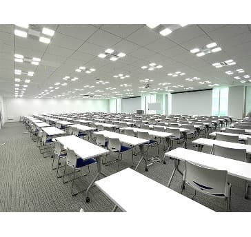 809(控室付き)_380㎡_天井高3m_イベント会場に最適!