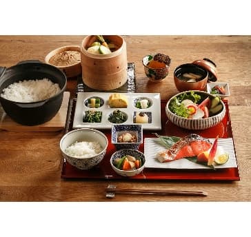 ホテル内レストラン「ファームズキッチン三木家」