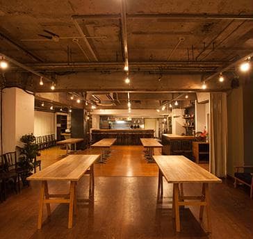半立食・フリースタイル