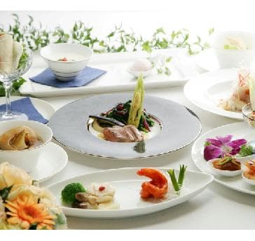 ご両家様お顔合わせや食事会など特別な日に特別なお料理をご用意致します。

