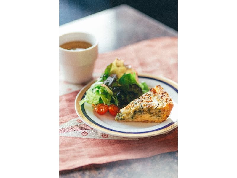 館内2階の喫茶ようようでは軽食も甘味もご提供可能