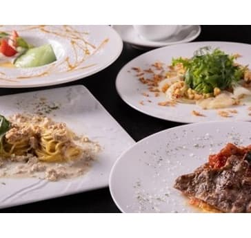 【ランチコース】～メインが肉料理～　真鯛のカルパッチョ・季節のパスタ・豚肩ロースのグリル・自家製ティラミスなど全4品