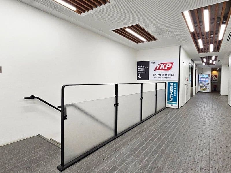 TKP横浜駅西口カンファレンスセンター　入口