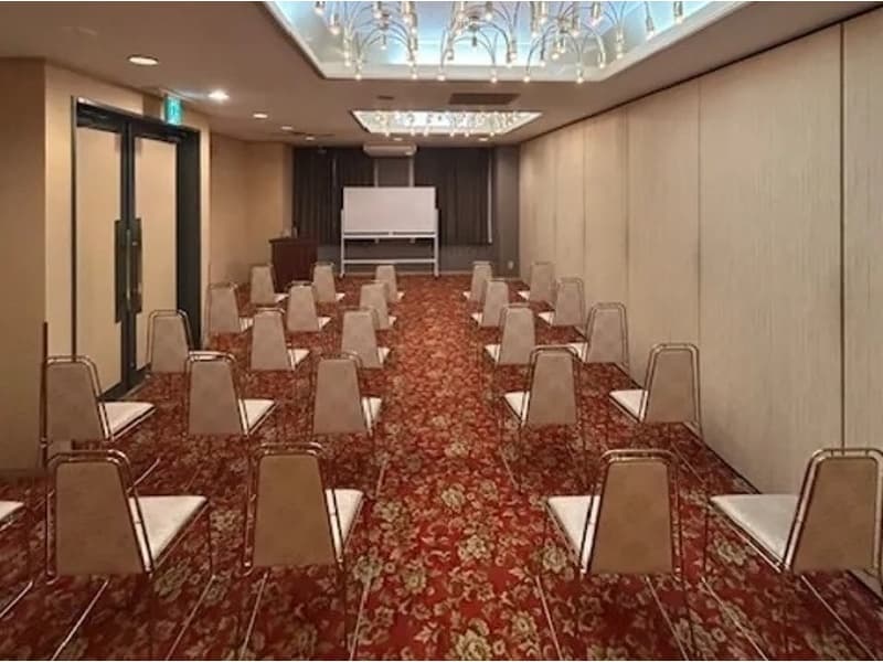 桜の間　シアター