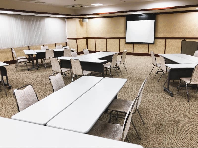 会議室Ｃ（島形式）