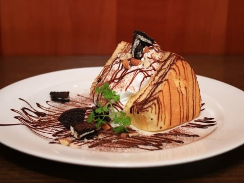 【シフォンケーキ】デザートの一例です。