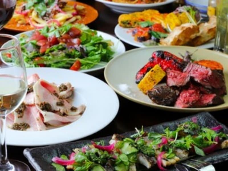 京都の初夏を堪能できるコース料理も