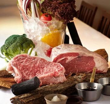 沖縄県産黒毛和牛もとぶ牛。