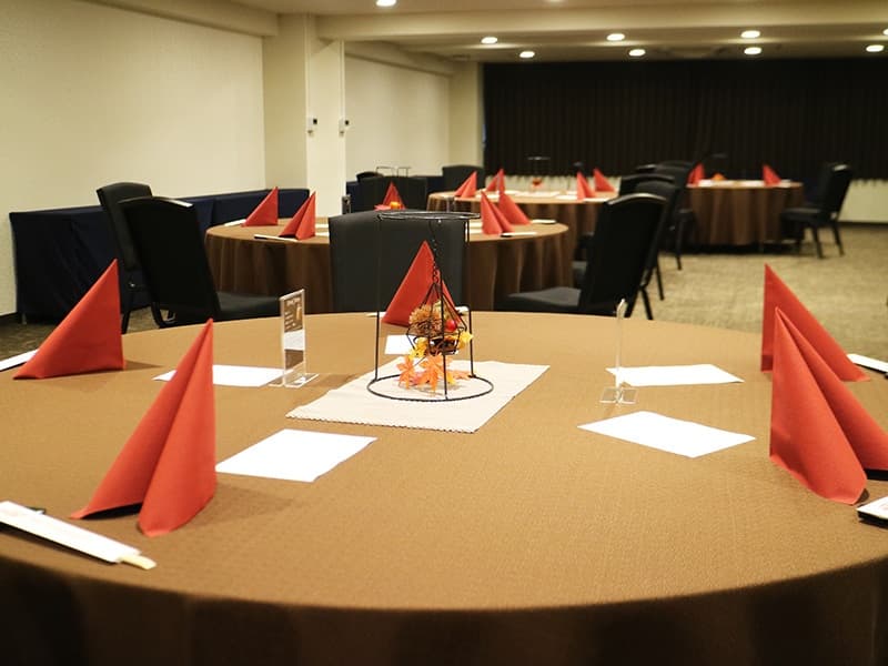 各種宴会・パーティーにもオススメ。
会議室と同じ施設内で移動もスムーズ。