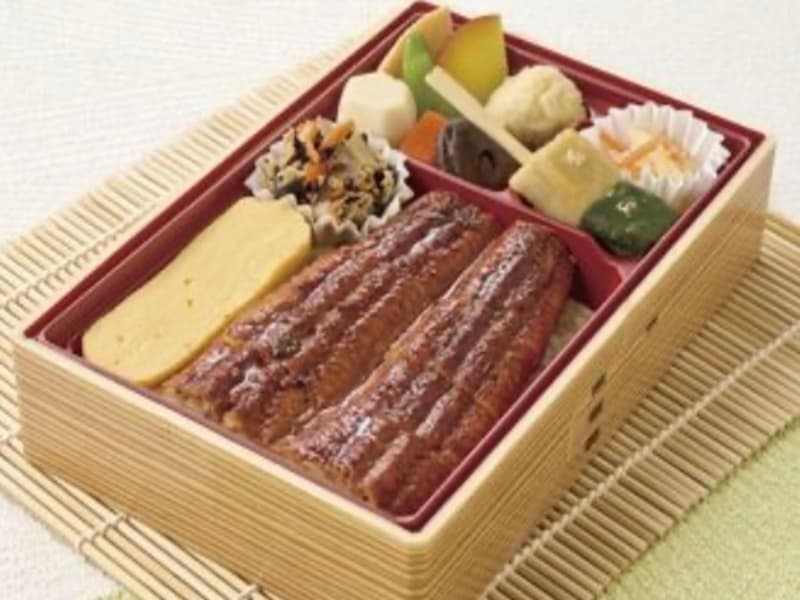 お弁当 他
『うなぎ弁当　（期間限定）　5月～8月』