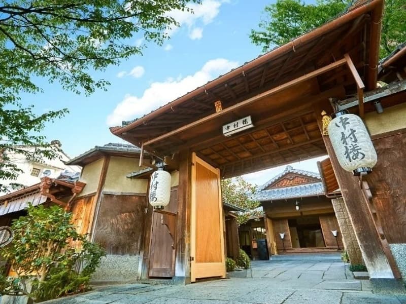 当会場は全国に姉妹店がございます。
KOTOWA 京都 八坂より程なく5分のKOTOWA 京都 中村楼もご案内可能でございます。