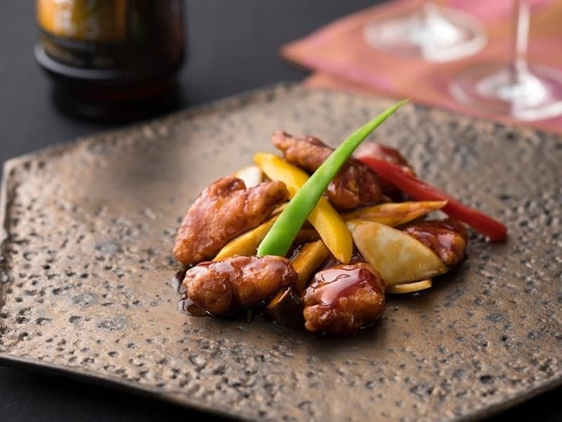 東天紅風特製スブタ（黒酢）