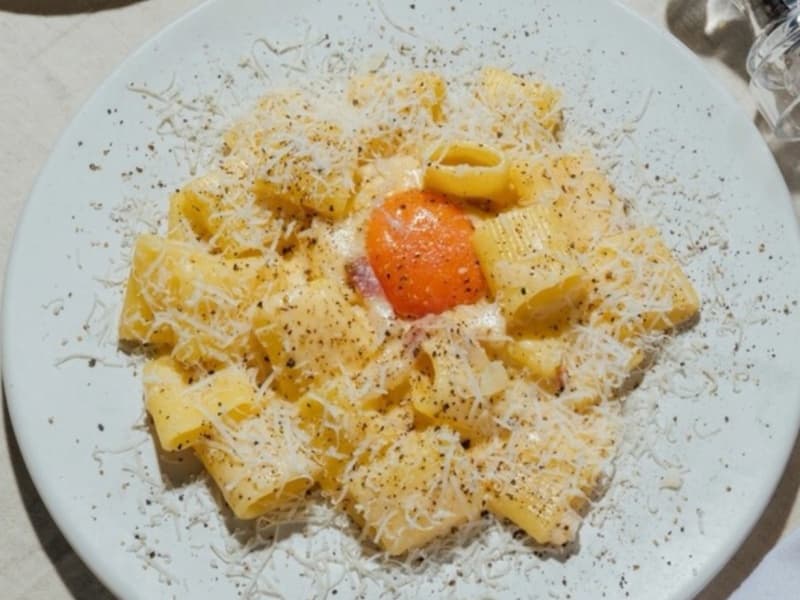 卵黄コンフィとリガトーニのカルボナーラ/rigatoni carbonara with confit