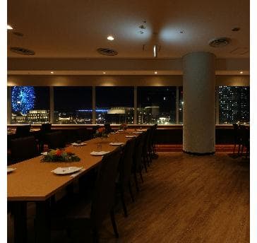 【パーティールームB】100㎡　天井高3ｍ
着席56名／立食60名