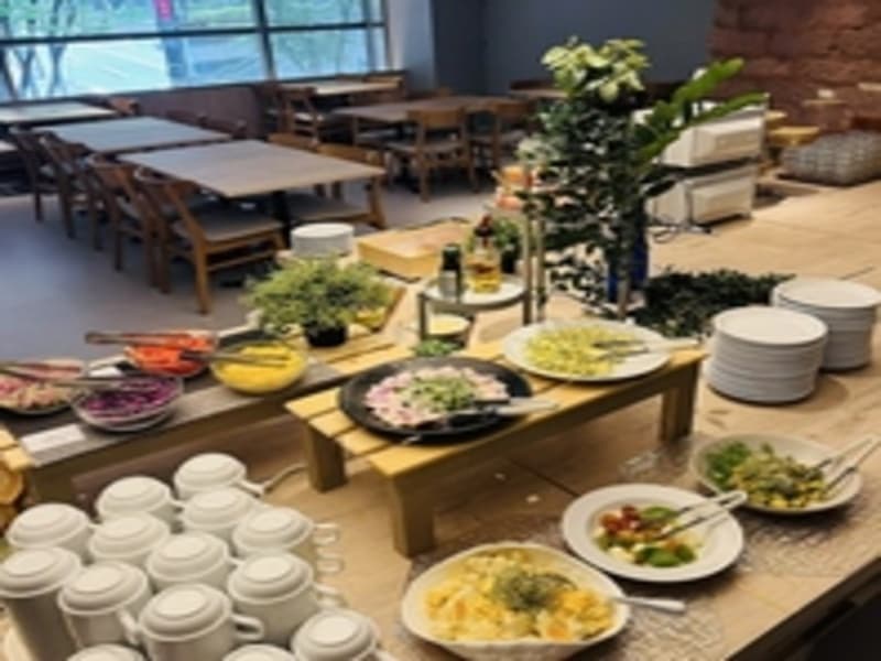 夜の交流会でも！※要予約

宴会や懇親会で、コース料理の対応や大皿シェアの宴会、ブッフェで交流しながらのパーティースタイルも